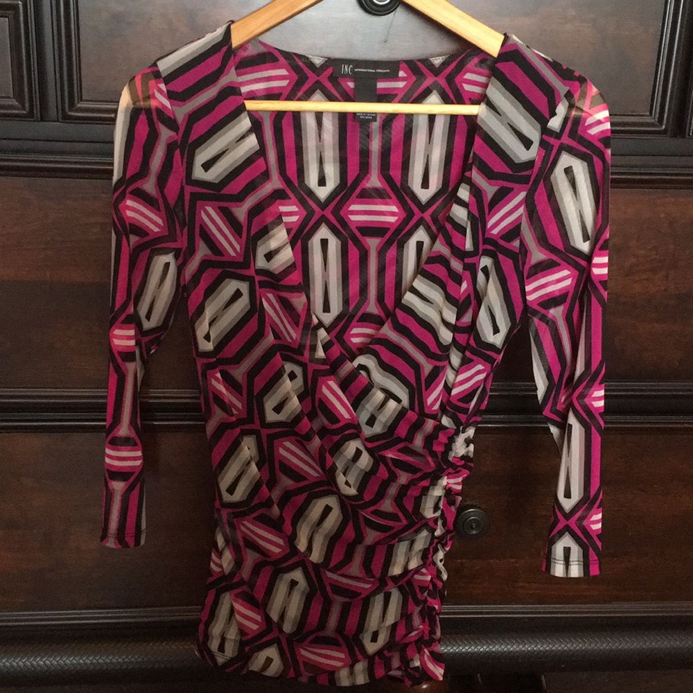 Cinched side double layer V-neck top